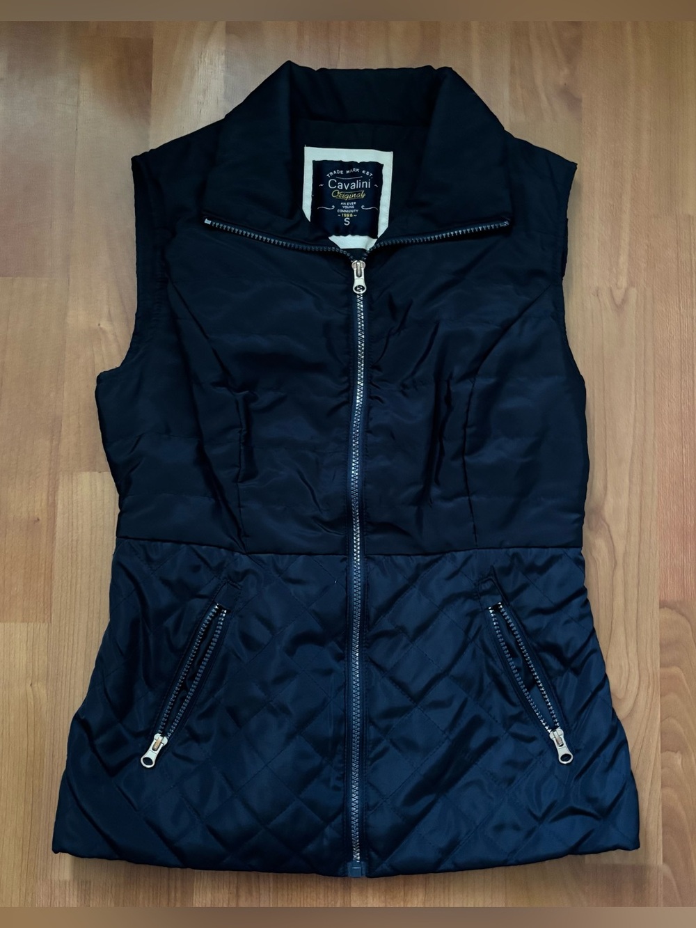 Women’s Cavalini navy blue puffer vest with zipper pockets Size S